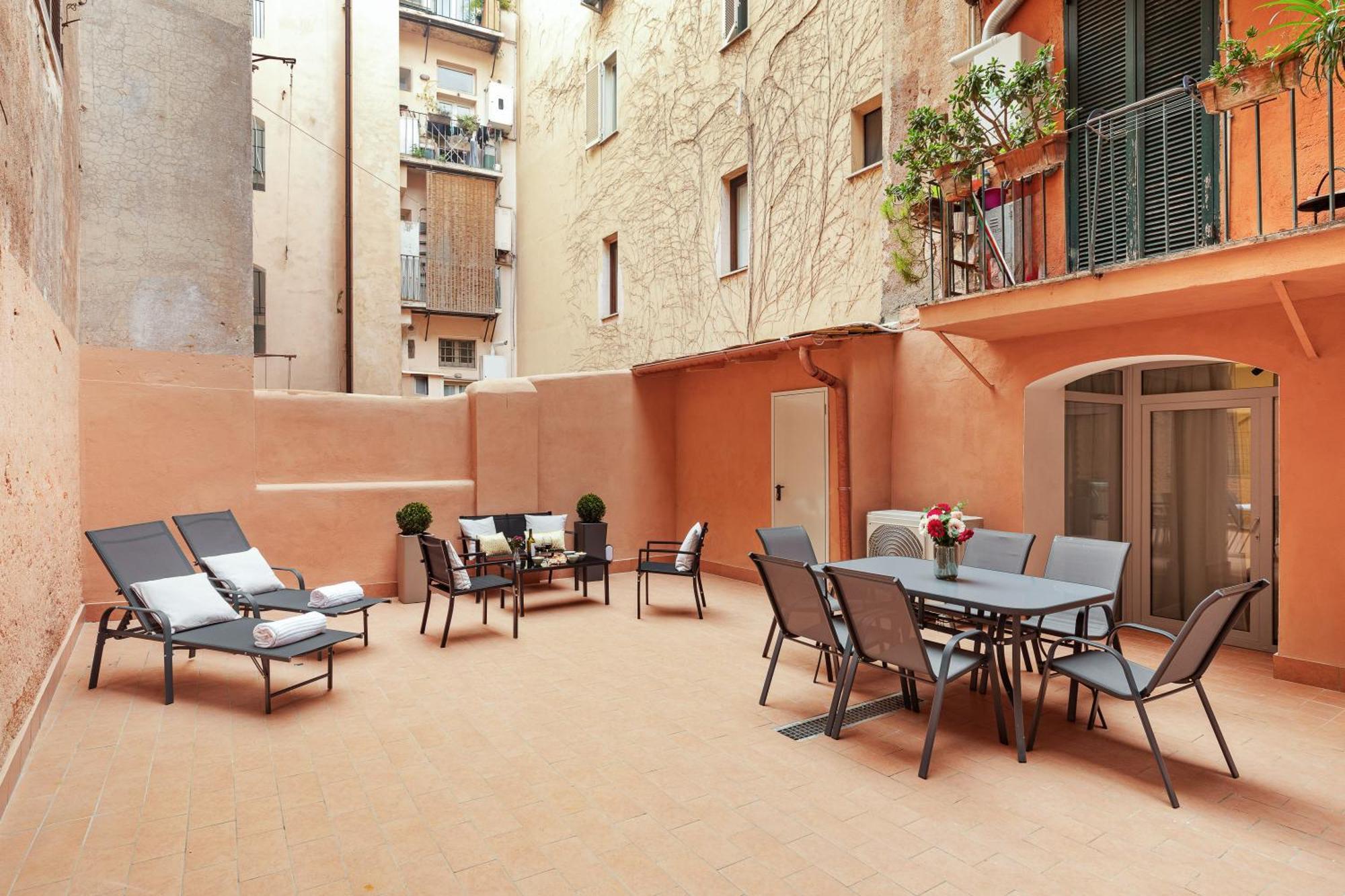 Leopardo Boutique Apartment In Trastevere Рим Экстерьер фото