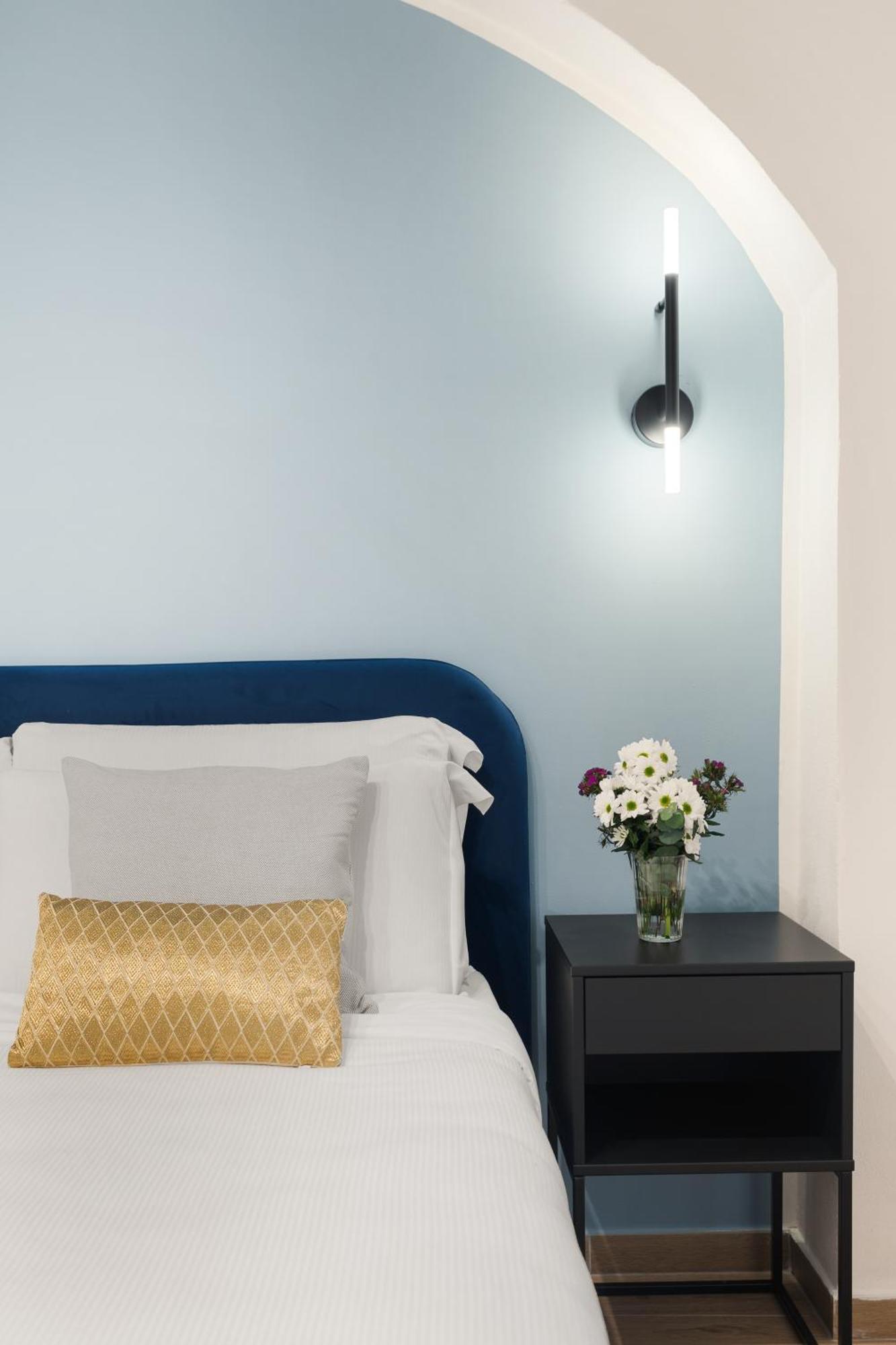 Leopardo Boutique Apartment In Trastevere Рим Экстерьер фото