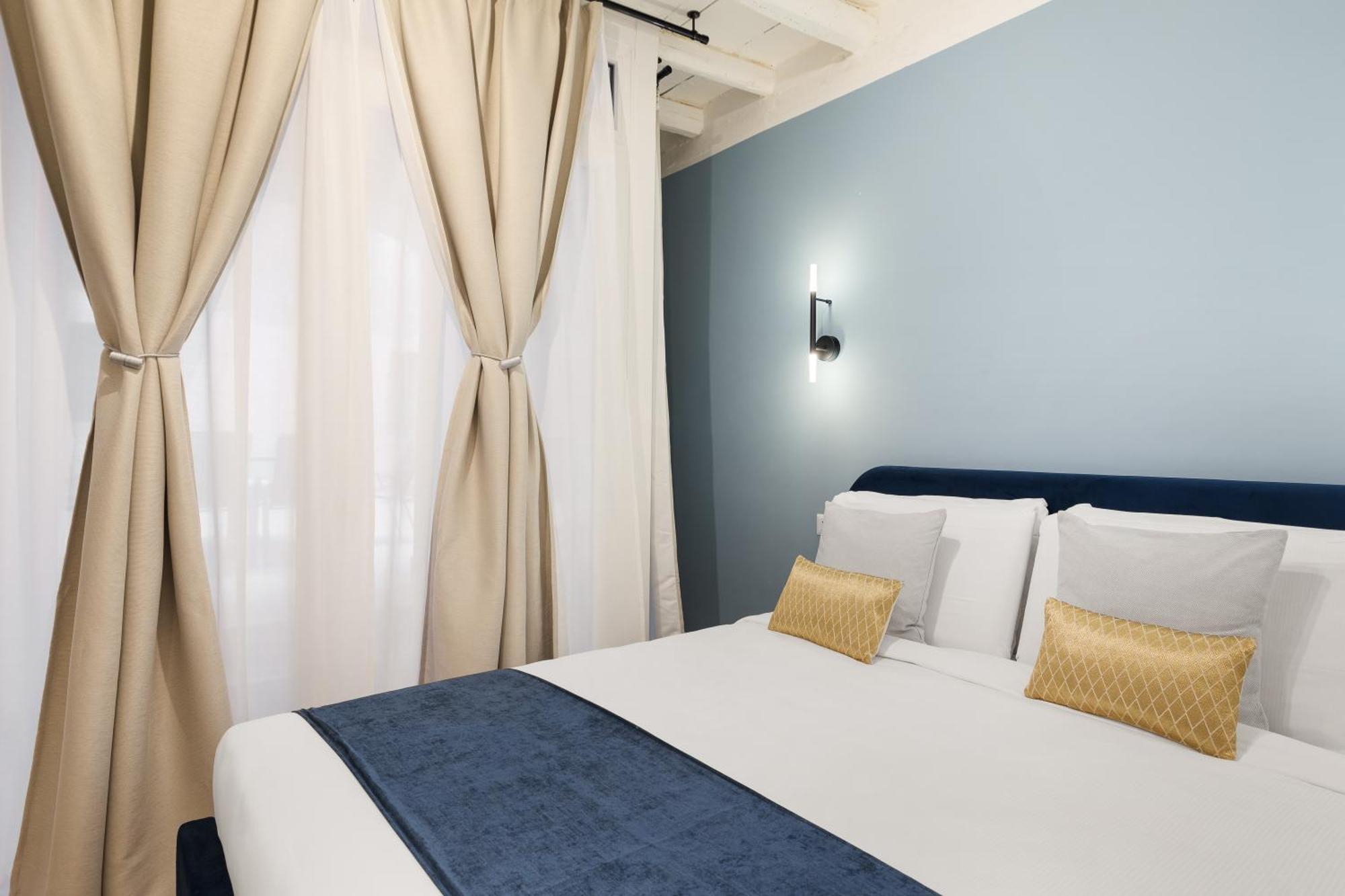 Leopardo Boutique Apartment In Trastevere Рим Экстерьер фото